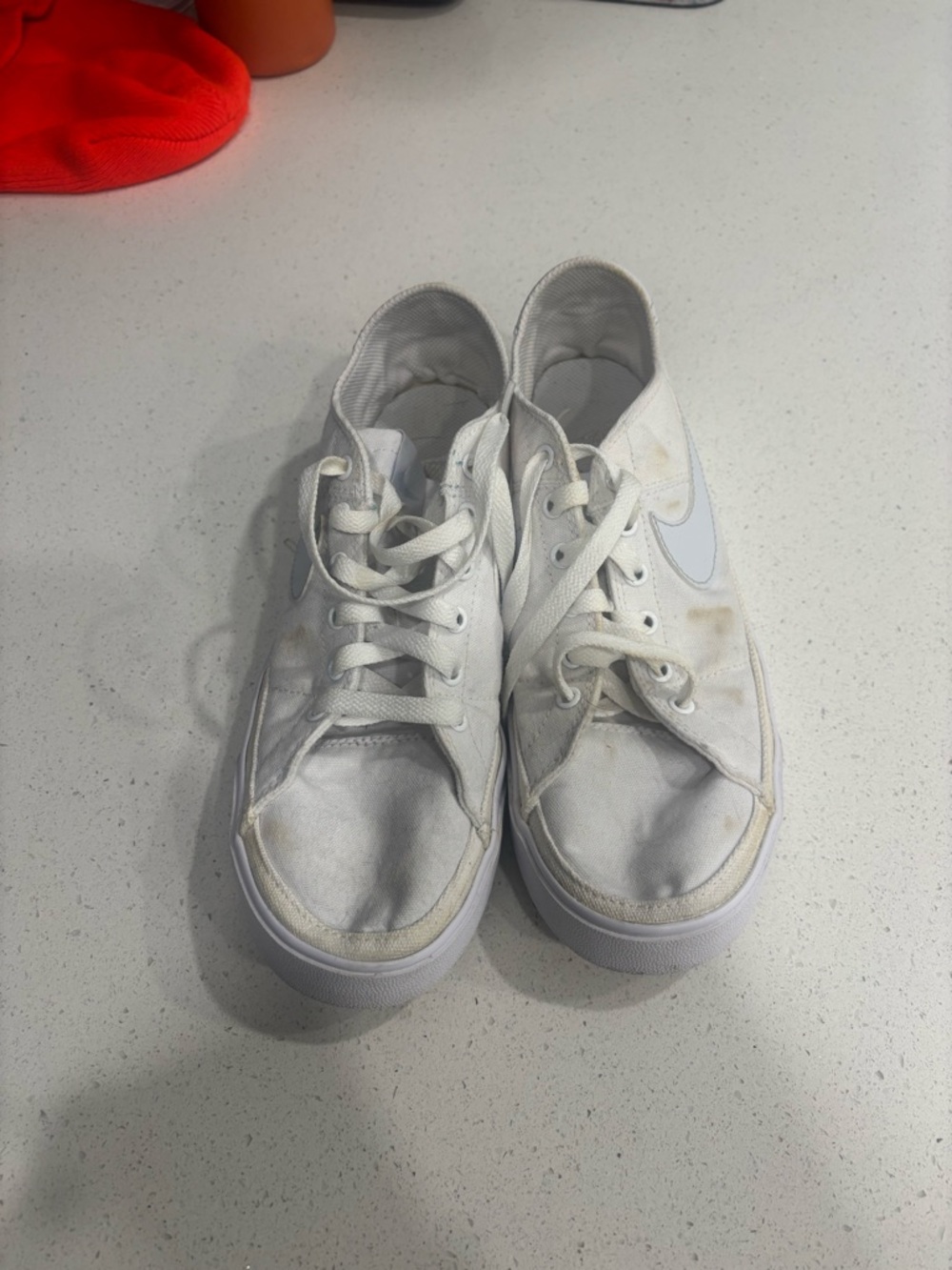 Nike Canvas Sneakers